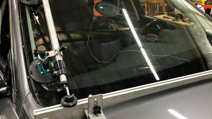 Advantage Auto Glass 9