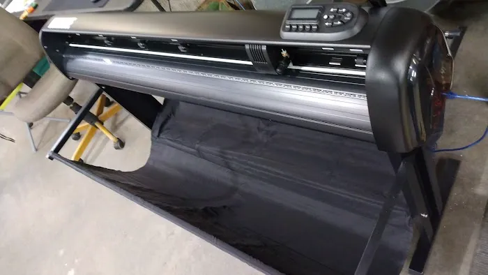 Gordon's window tinting 3