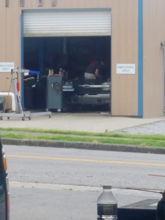Savage Automotive and Tire 3