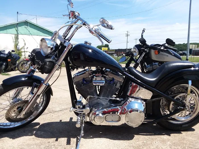 Dillenger's Custom Motorcycles 4