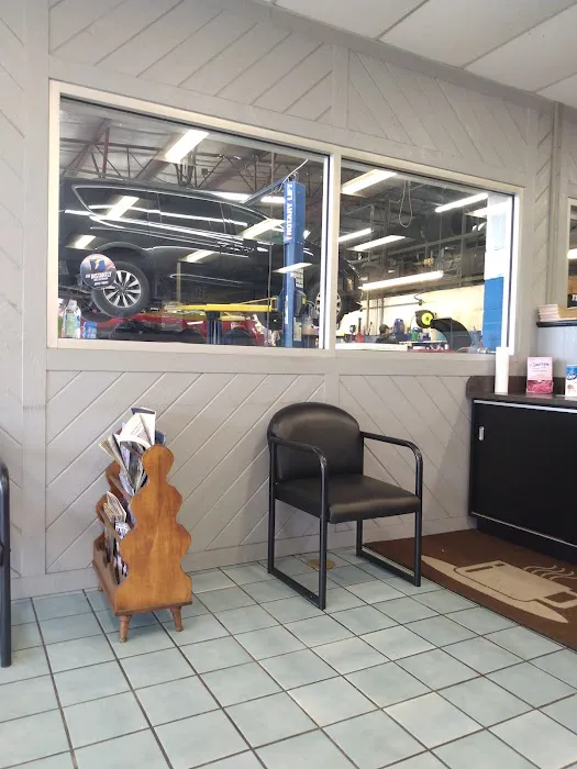 Goodyear Auto Service – Raben Tire 3