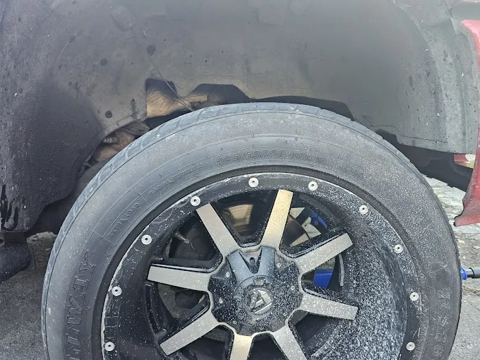 Garretts Automotive & Wrecker Service 0