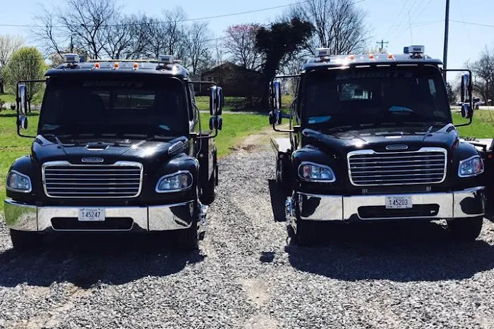 Garretts Automotive & Wrecker Service 6