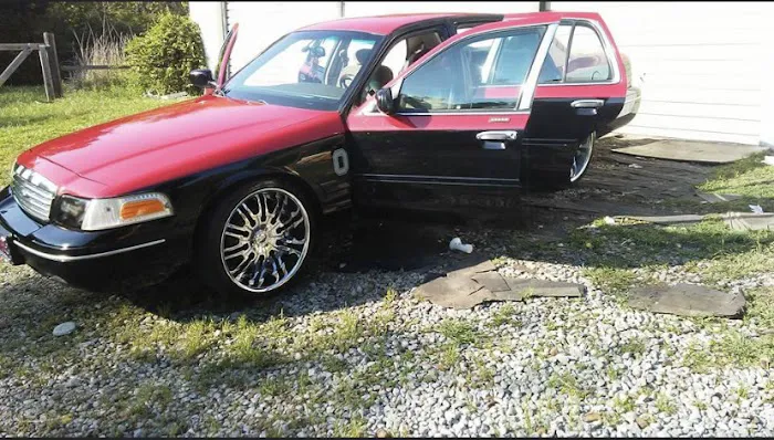 Kenzell's paint & bodyshop 2