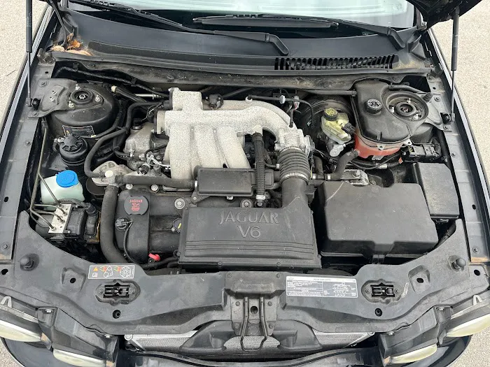 GR Automotive 5