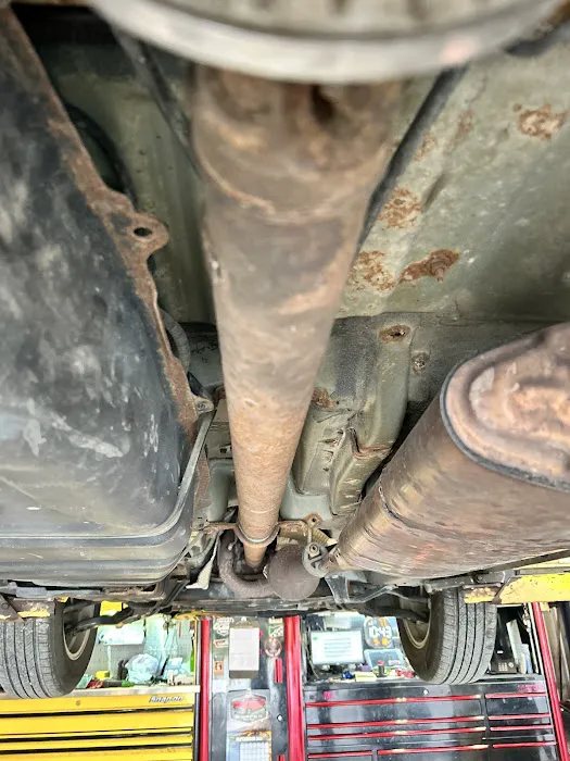 Roberts Auto Repair 1