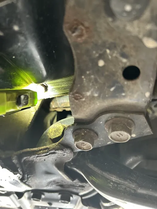 Roberts Auto Repair 4