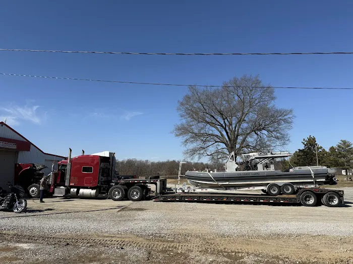 Heck's Heavy Duty Service and Repair 4