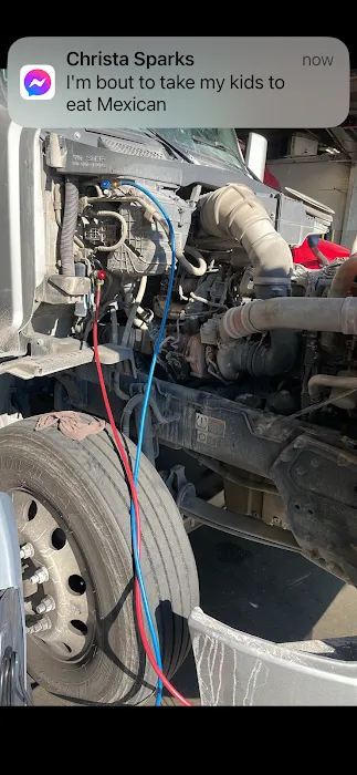 Immediate response truck and trailer repairs 9