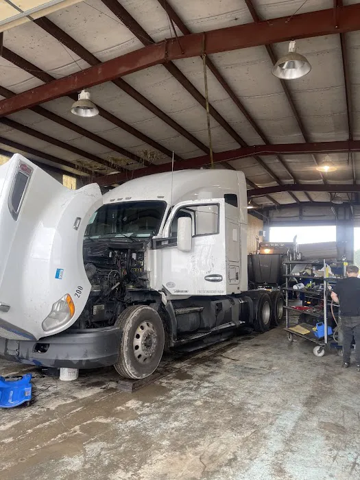 Commercial Truck and Trailer Repair 5