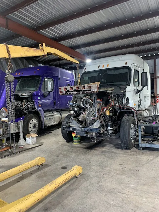 B&M Truck & Trailer Service 7