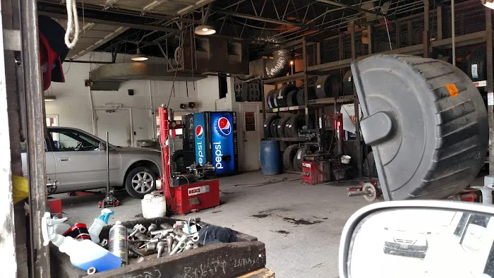 Drums Tire & Battery Services 4