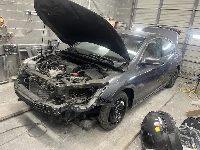 Davis Body Shop 4