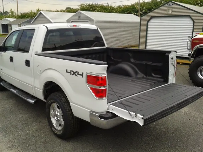 Leonard Truck Outfitters 4