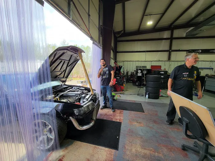 Momentum Motorsports 5