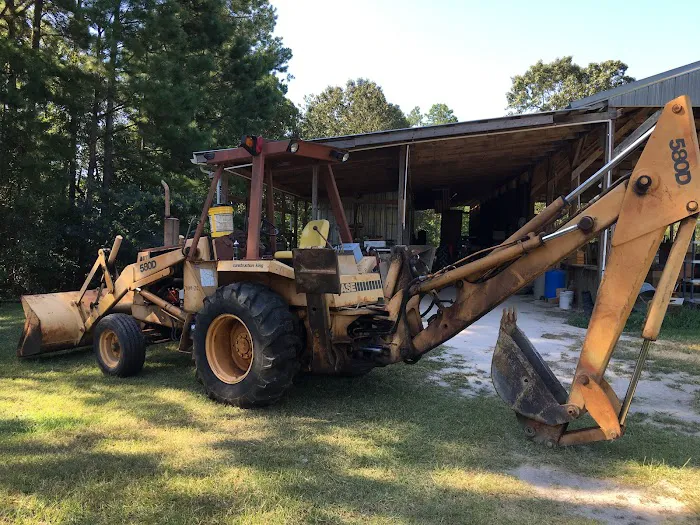 Holden’s Diesel & Equipment Repair 6