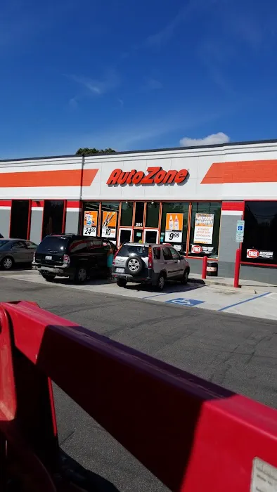 AutoZone Auto Parts 3