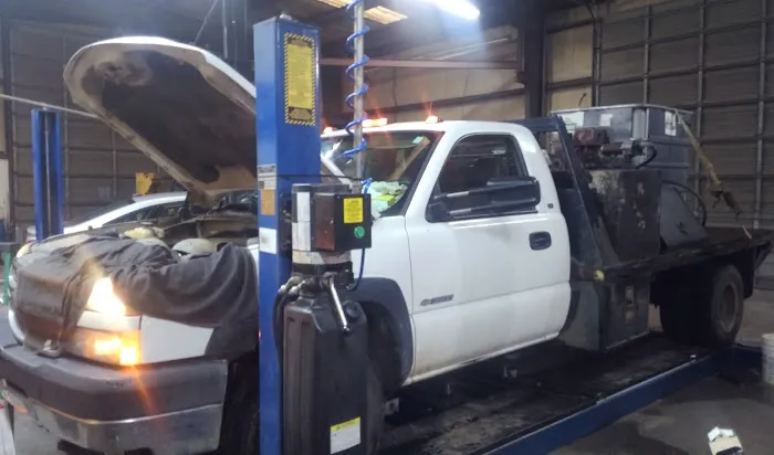 Dave's Automotive 3