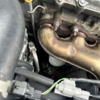 Strickland Brothers 10 Minute Oil Change and Inspection Station