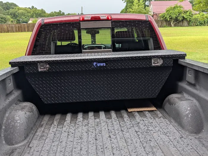 Glenn's Truck Shop 2