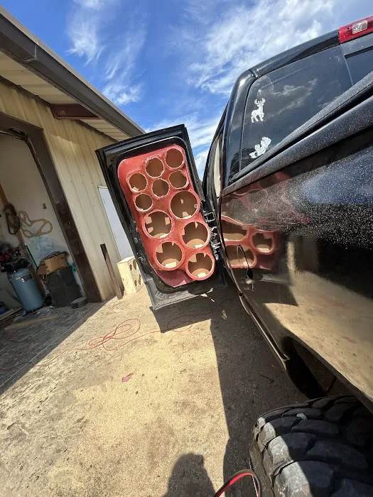 803 KUSTOMZ 2