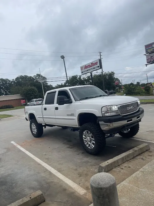 Mike's Tire & Auto 2