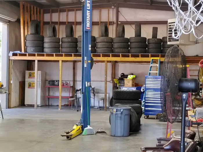 Mike's Tire & Auto 0