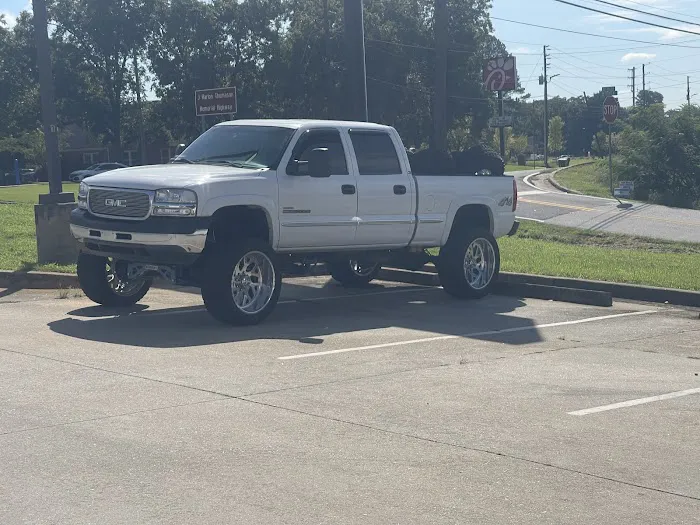 Mike's Tire & Auto 1