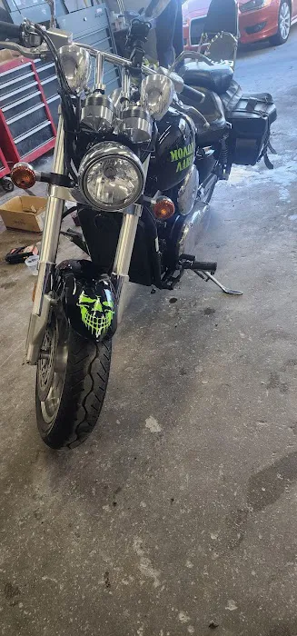 L & B Custom Auto Body Repair 3