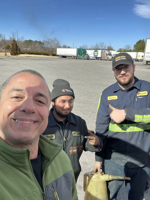 Love's Truck Care 1