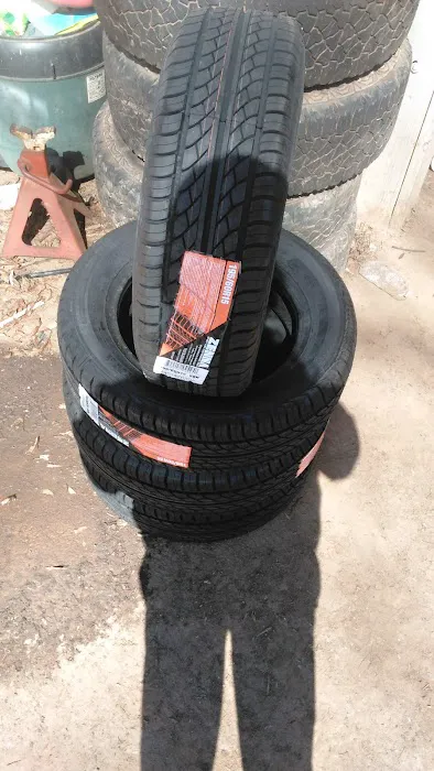Darrell's Tires 9