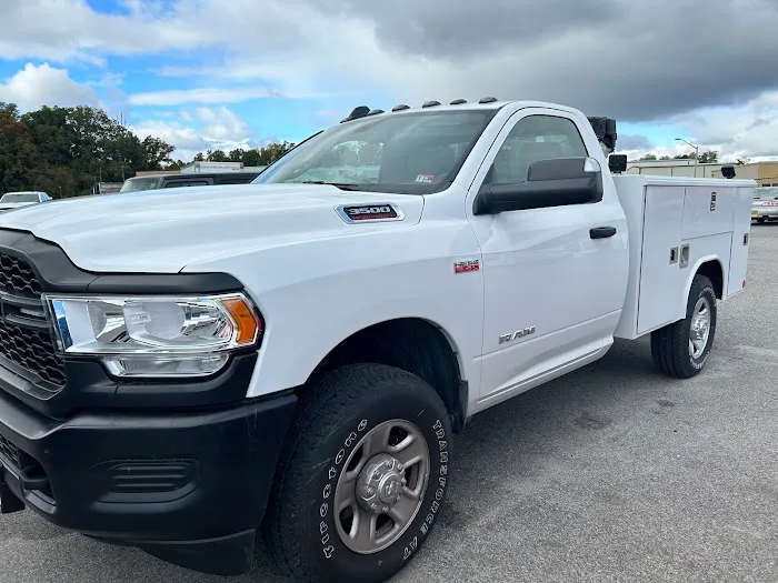 Commercial Tire & Repair 0