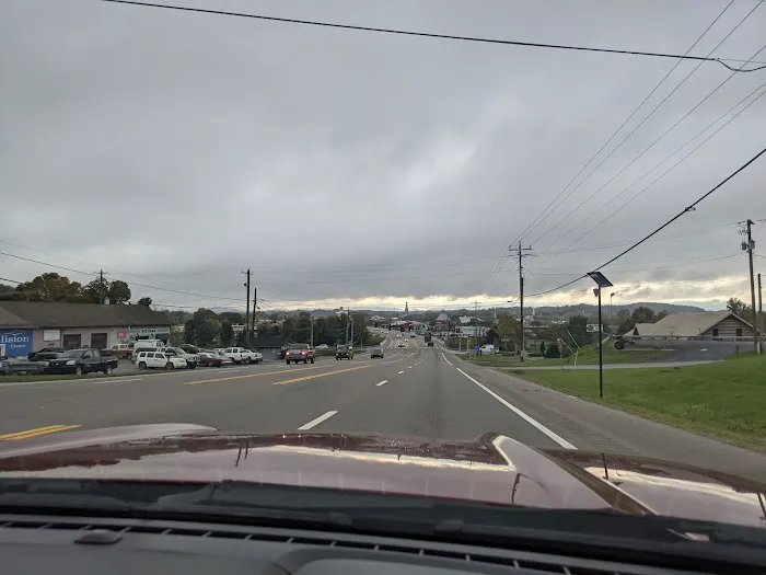 Smoky Mountain Collision Center 0