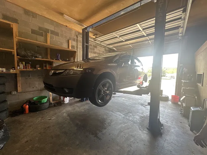 Calix’s Tire Shop 4