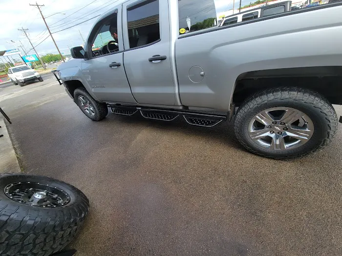 Tuff Enuff 4-Wheel Drive Center 3