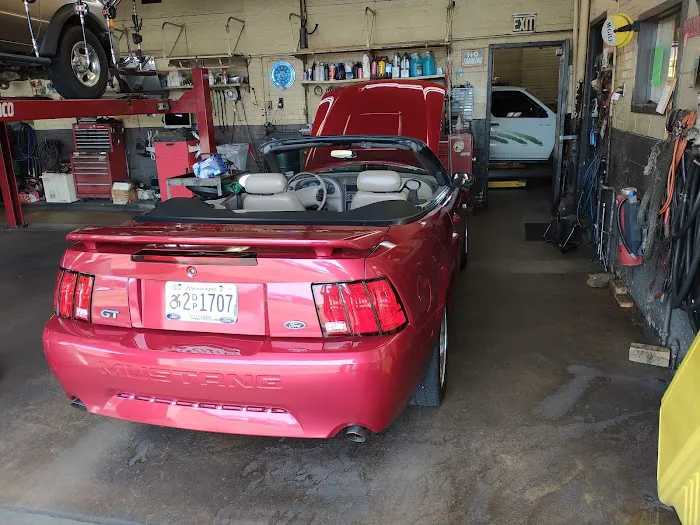 Wood's Service Center Inc 6