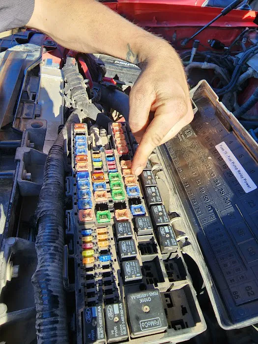 Wood's Service Center Inc 8