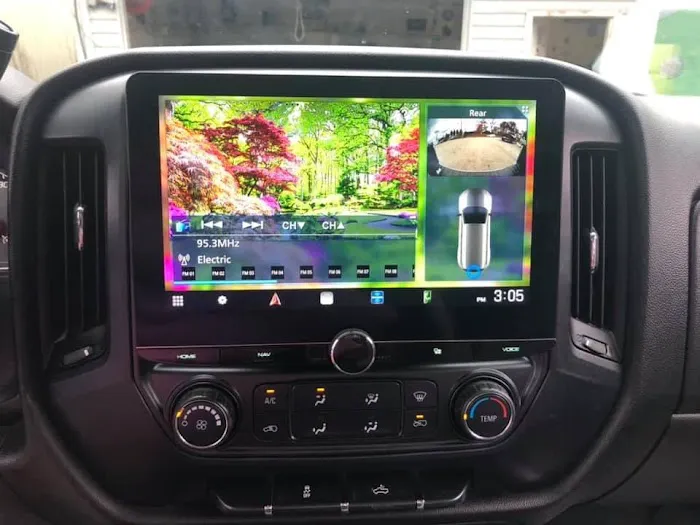 Dashboard Audio 2