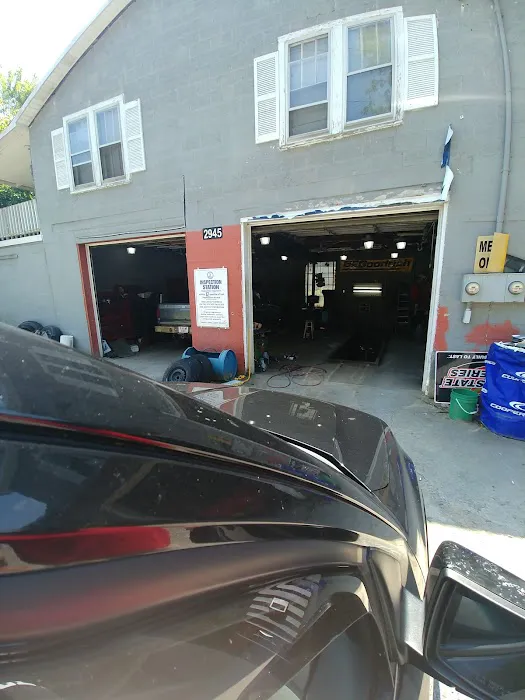 Robert's Auto Repair 6