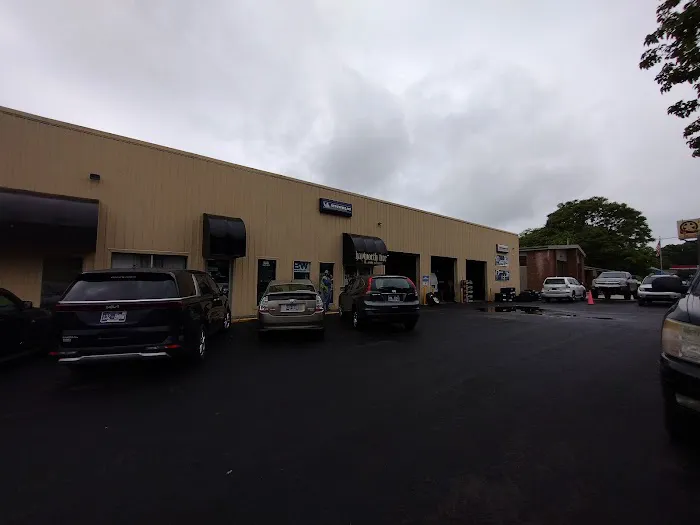 Hayworth Tire & Auto Service 1