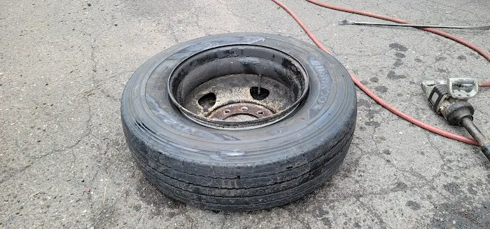 Bergey's Commercial Tire Centers 4
