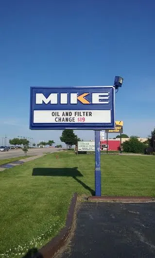 Mike More Miles Lombard 0