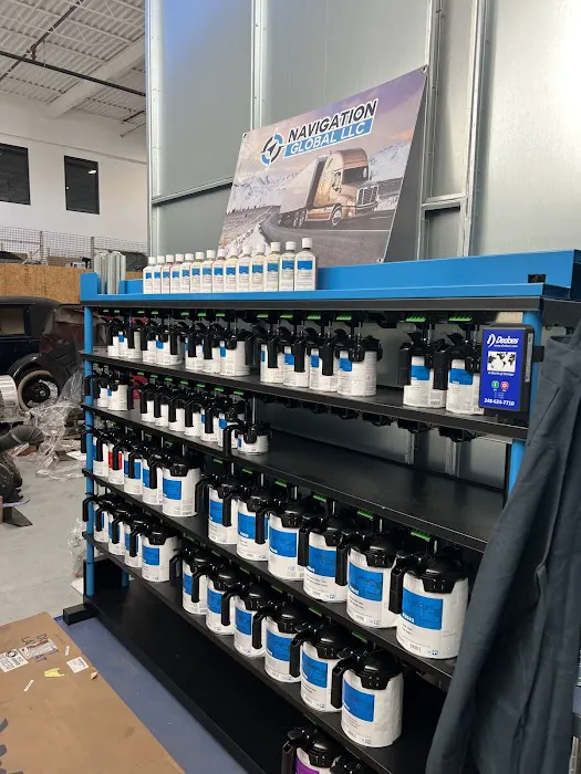Navigation Truck Center 9