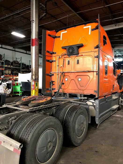 VI TRUCK AND TRAILER REPAIR 9