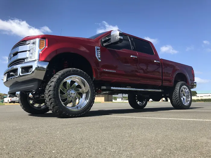 DH Customz LLC 6