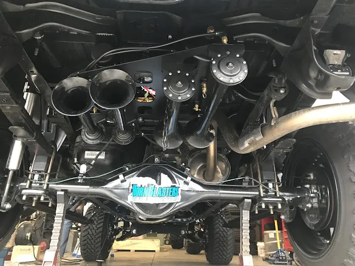 DH Customz LLC 9