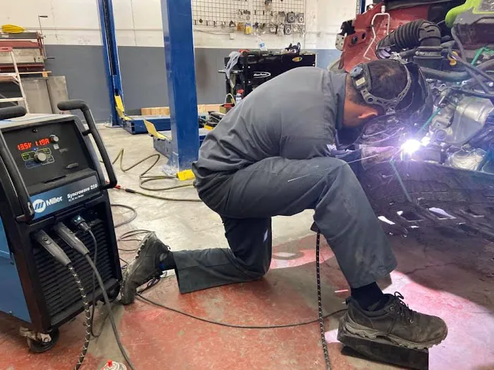 Quicks Radiator & Auto Service 7
