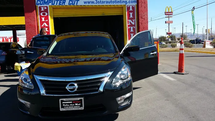 3 STAR AUTO TINTING NV 1