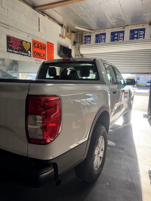 3 STAR AUTO TINTING NV 5