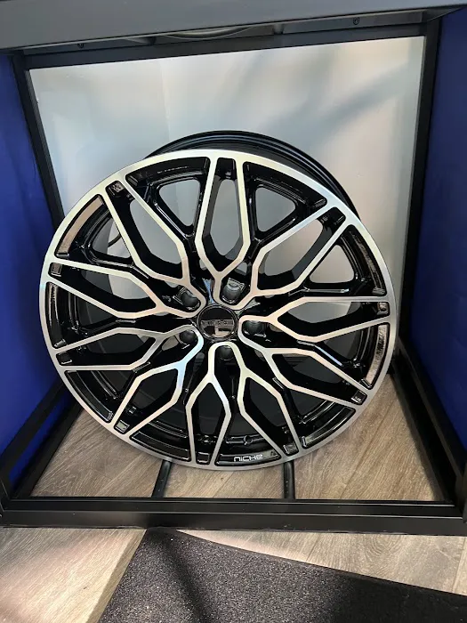 Sandusky Wheel And Tire 5